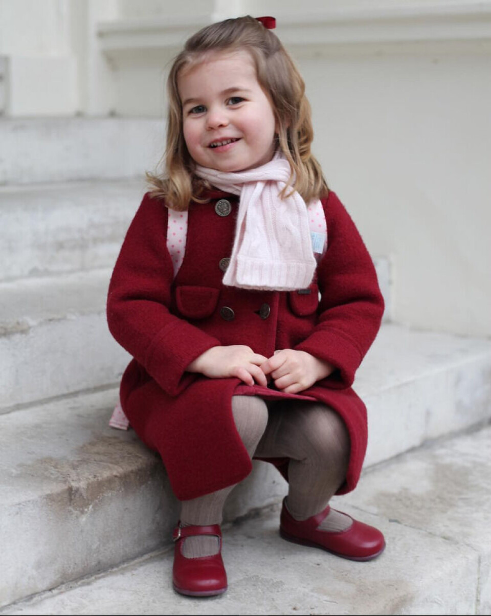 Lille prinsesse Charlottes første skoledag