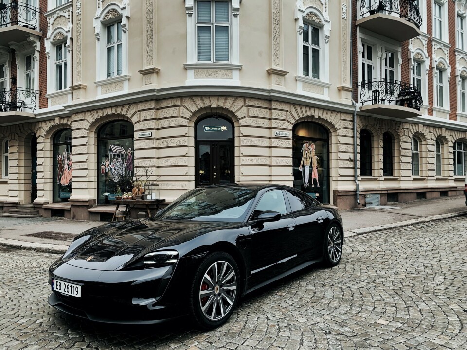 Porsche Taycan x ELLE