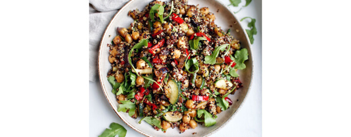 Proteinrik Quinoasalat