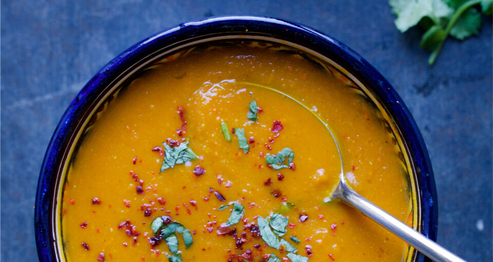Gresskar- og linsesuppe med harissa