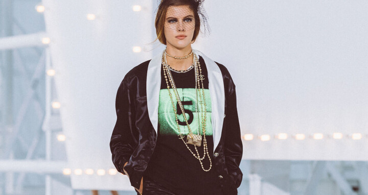 Se bildene fra  Chanel-visningen her