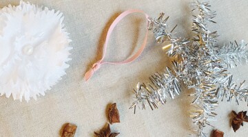 Hjemmelaget julepynt: Tinsel-stjerne