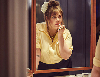 Lena Dunham x 11 Honoré