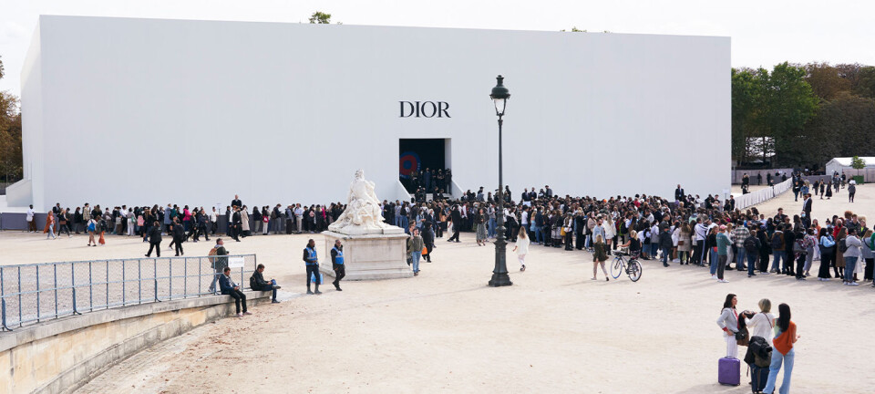 Se Dior-showet live fra Paris Fashion Week