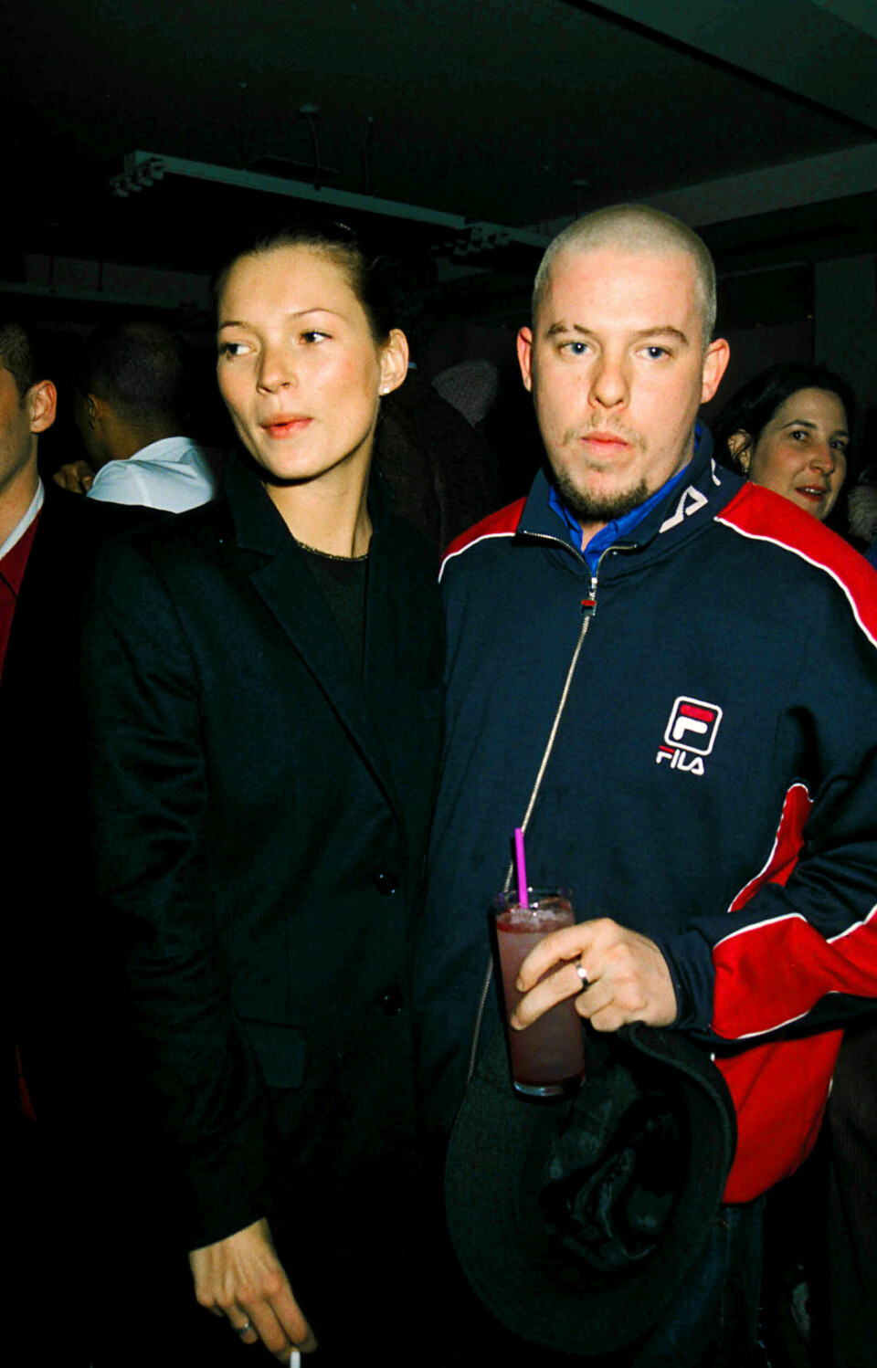 Kate Moss og Alexander McQueen i London i 1998. Foto: Dave Benett/Getty Images.