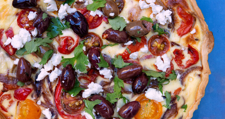 Tomatpai inspirert av Middelhavet