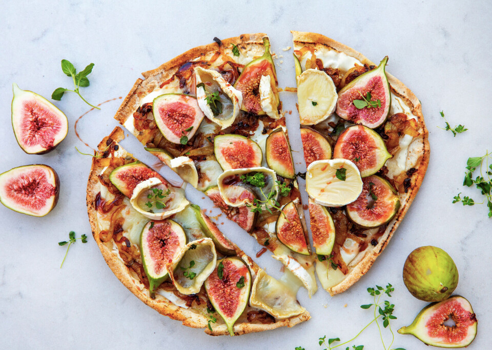 Fiken og chévre på flatbrød