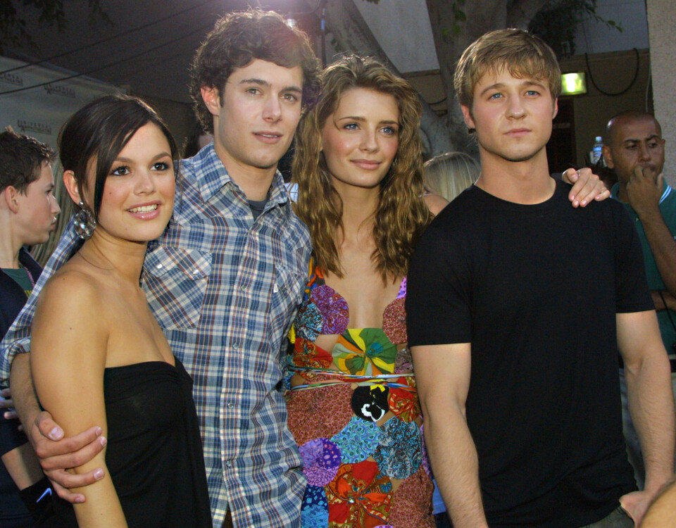 Rachel Bilson, Adam Brody, Mischa Barton og Benjamin McKenzie på Teen Choice Awards i 2003.