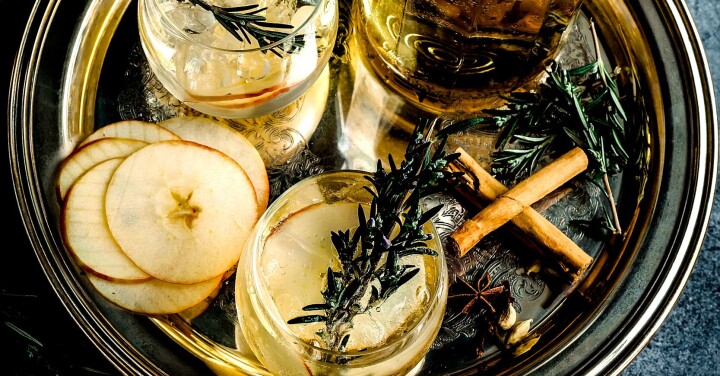 Krydret eplegløgg med smak av jul