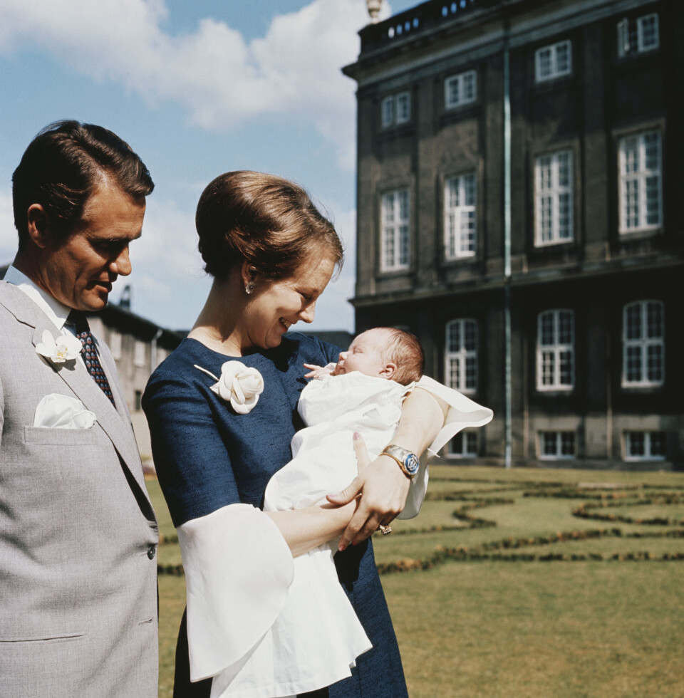 Dronning Margrethes mest ikoniske antrekk gjennom 52 år på den danske tronen