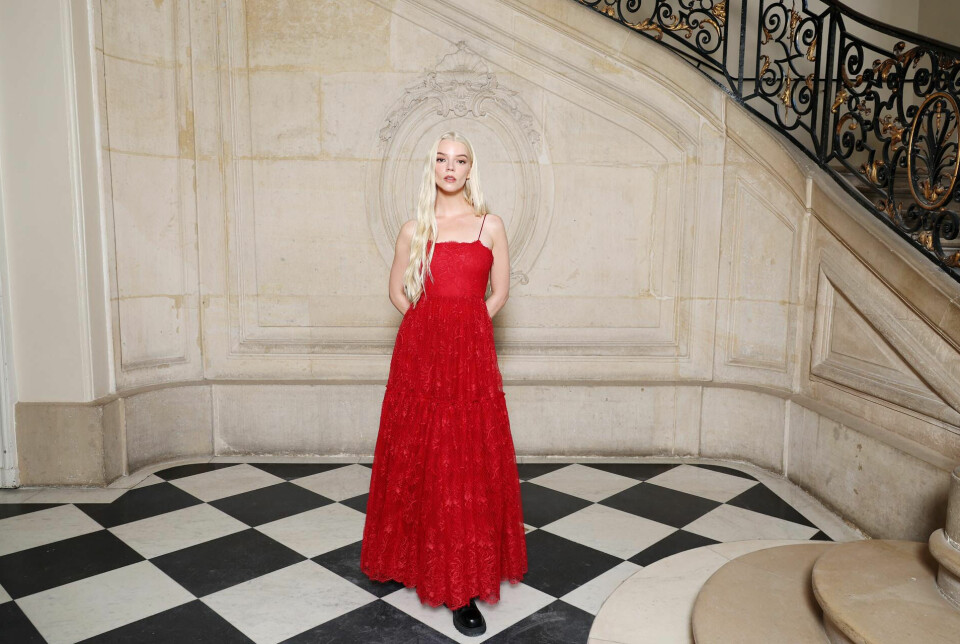 Anya Taylor-Joy på Dior haute couture.
