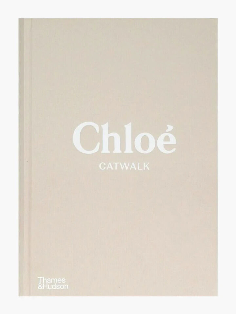 Redaksjonens vårfavoritter: Hvitt på hvitt Coffee Table Book Chloe Catwalk fra New Mags/Moniker Home, kr 999