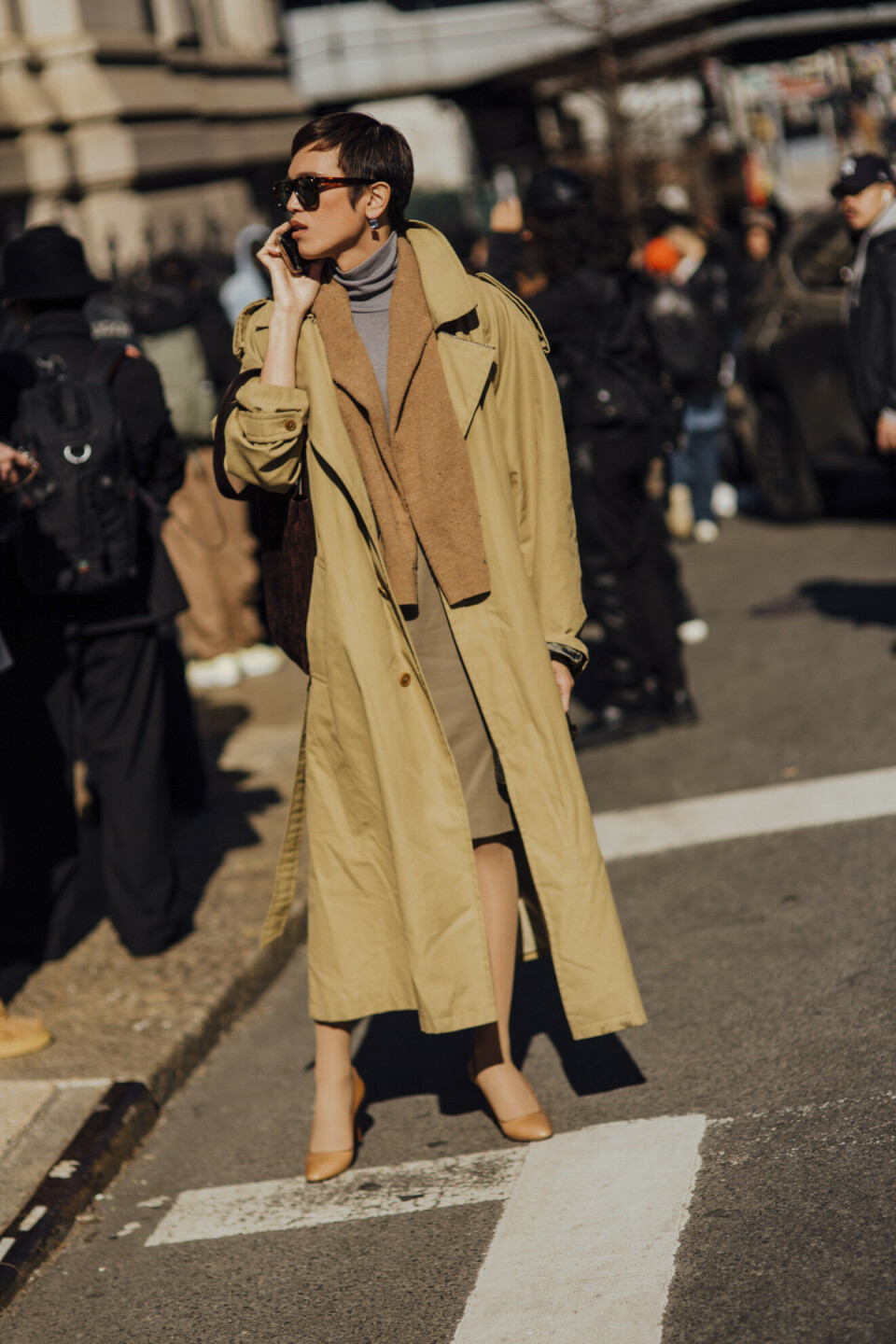 trenchcoat fra fashion week