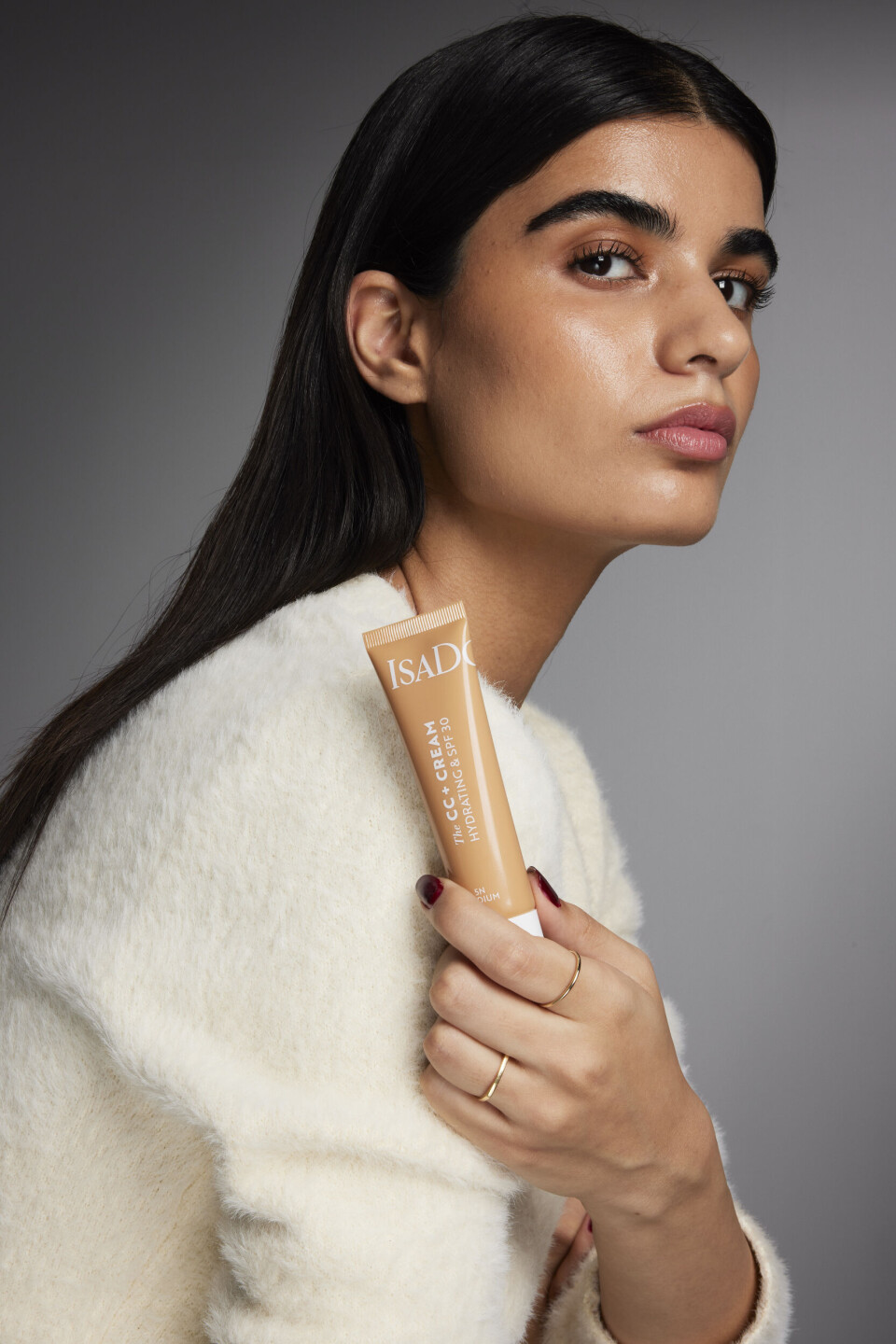 Makeup, hudpleie og SPF i ett – her er det eneste produktet du trenger denne sesongen