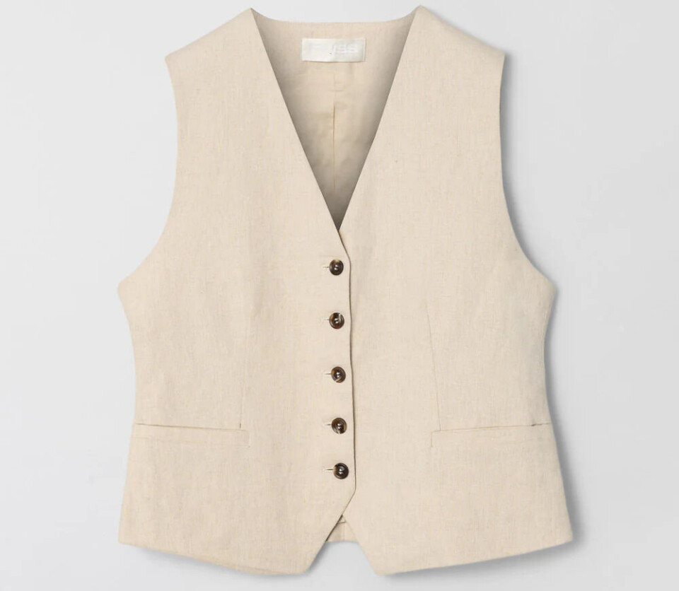 Waistcoat i lin fra FWSS, kr 2799