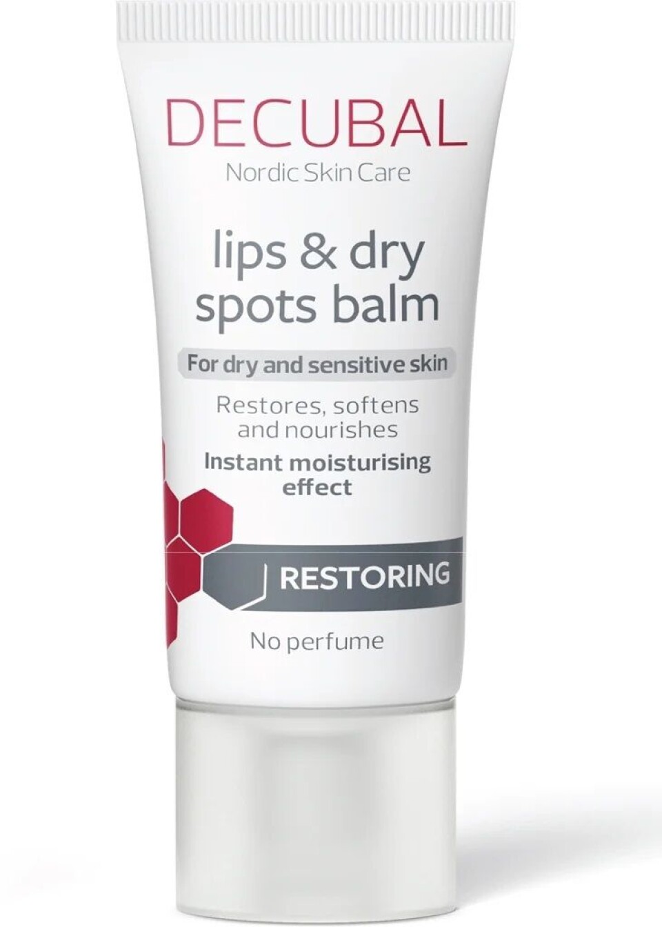 Multiproduktet Decubal Lips & Dry Spots Balm redder dagen og passer i alle vesker, ifølge Enora Olsen. Kr 89 hos Farmasiet.
