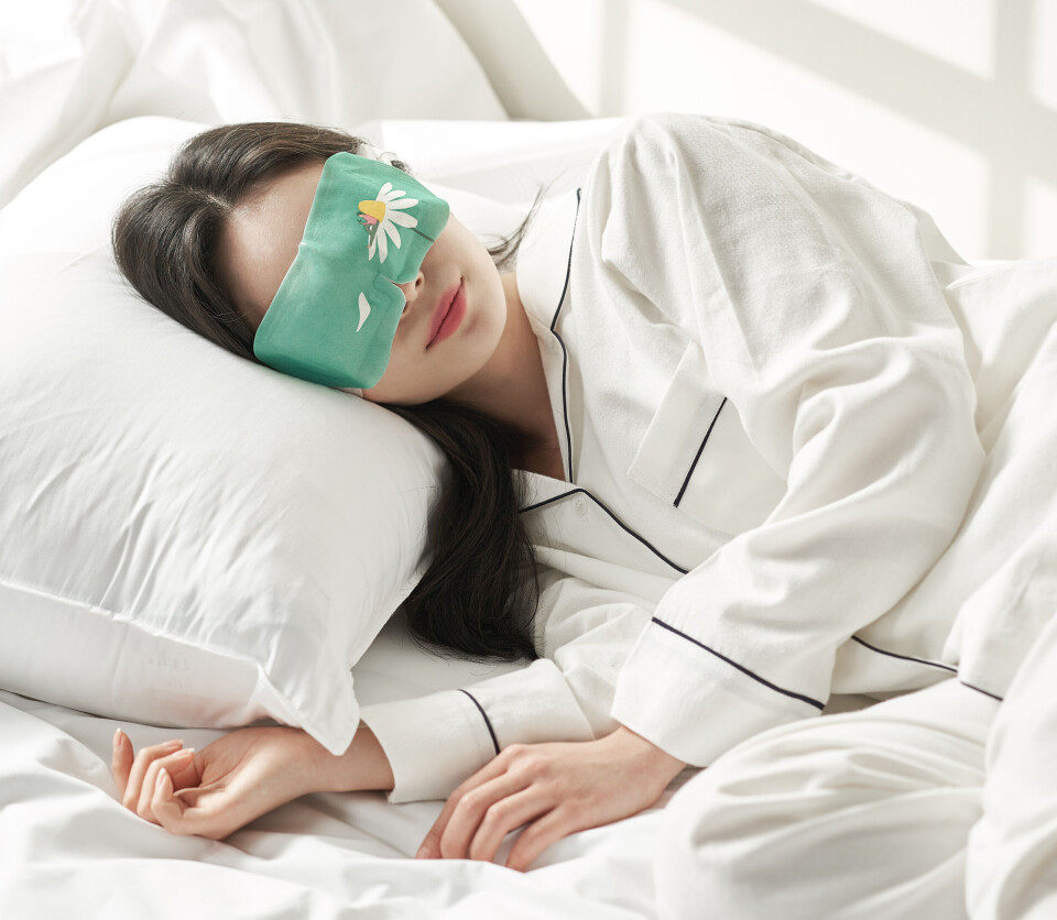 Øyemaskene tar selvpleie til nye høyder ved å kombinere beroligende både varme og revitaliserende damp.