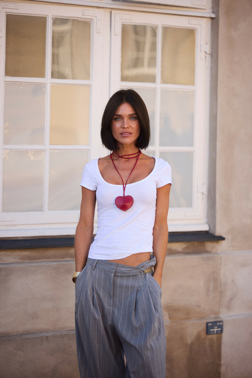 Gine Margrethe med sin nye «Old Money Bob» under Copenhagen Fashion Week.