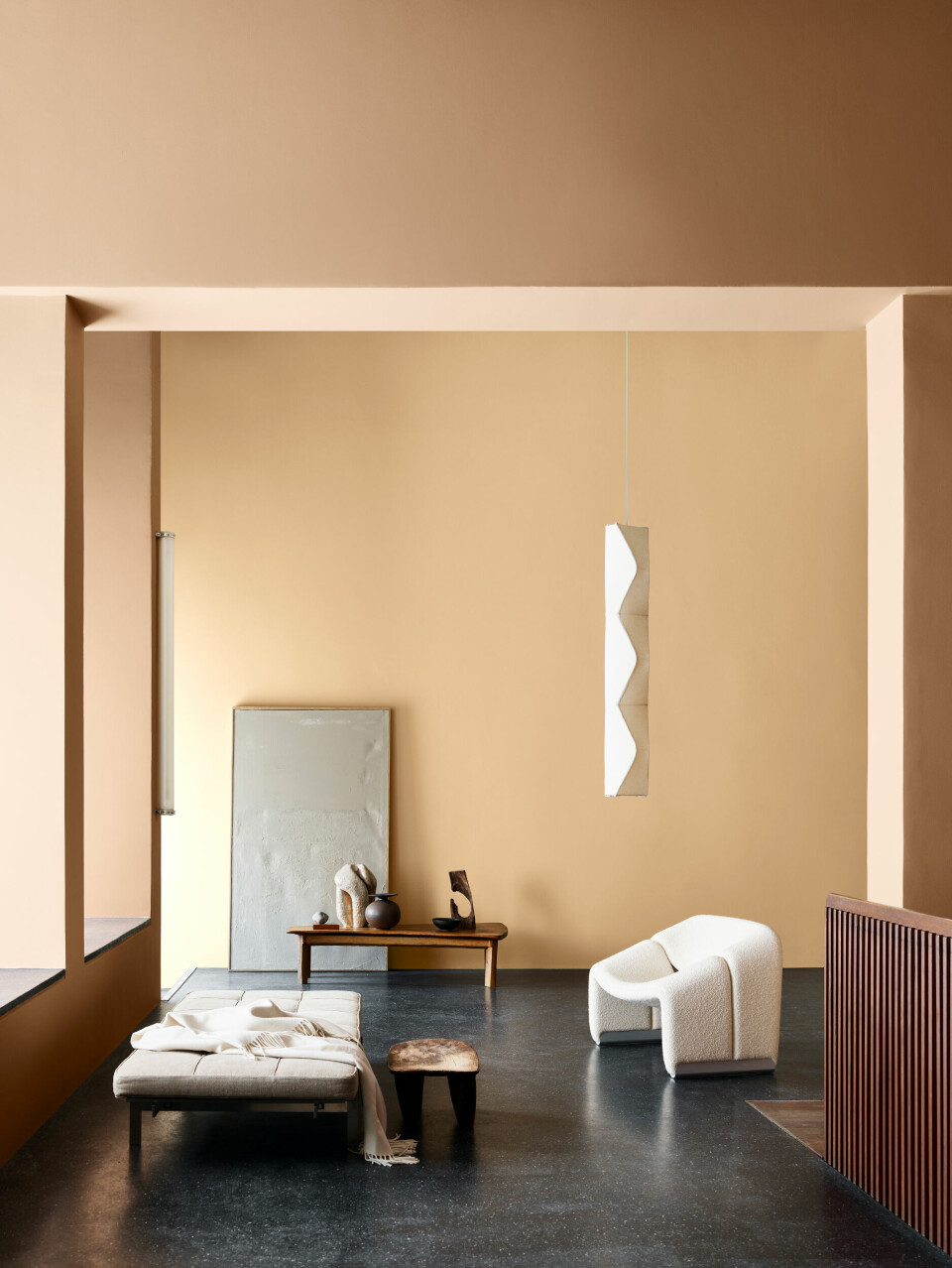 Varme ferskentoner: Peachy, Adventure og Shams i perfekt balanse. Varme ferskentoner: Peachy, Adventure og Shams.