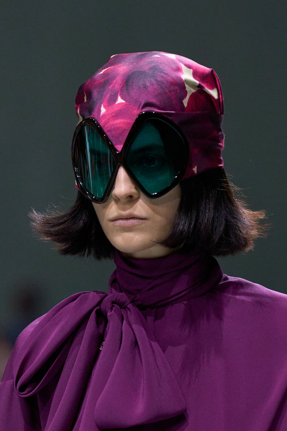 Superhero-briller