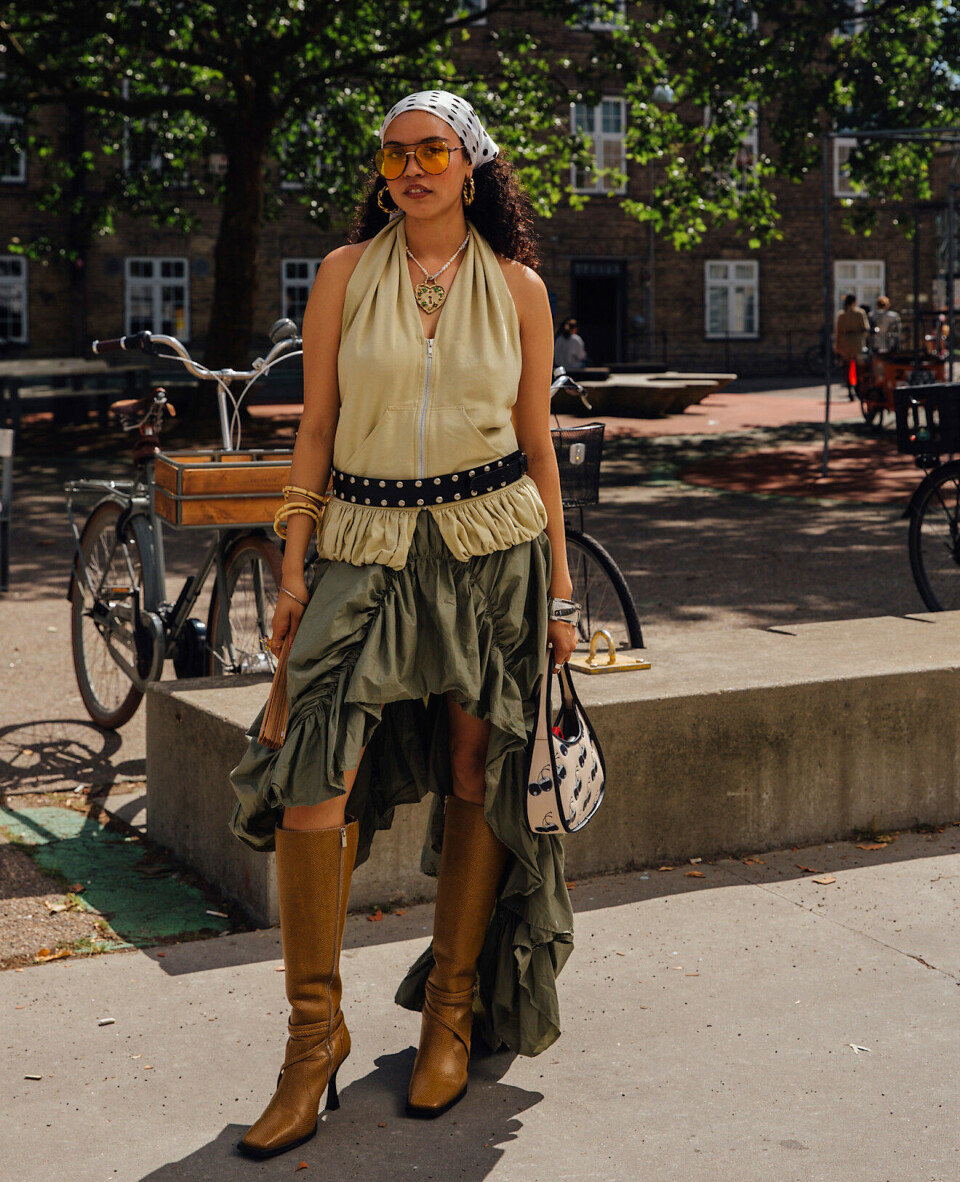 Jordtoner er et av de viktigste 'boho chic'-elementene. Her fra gatemoten under CPHFW i august.