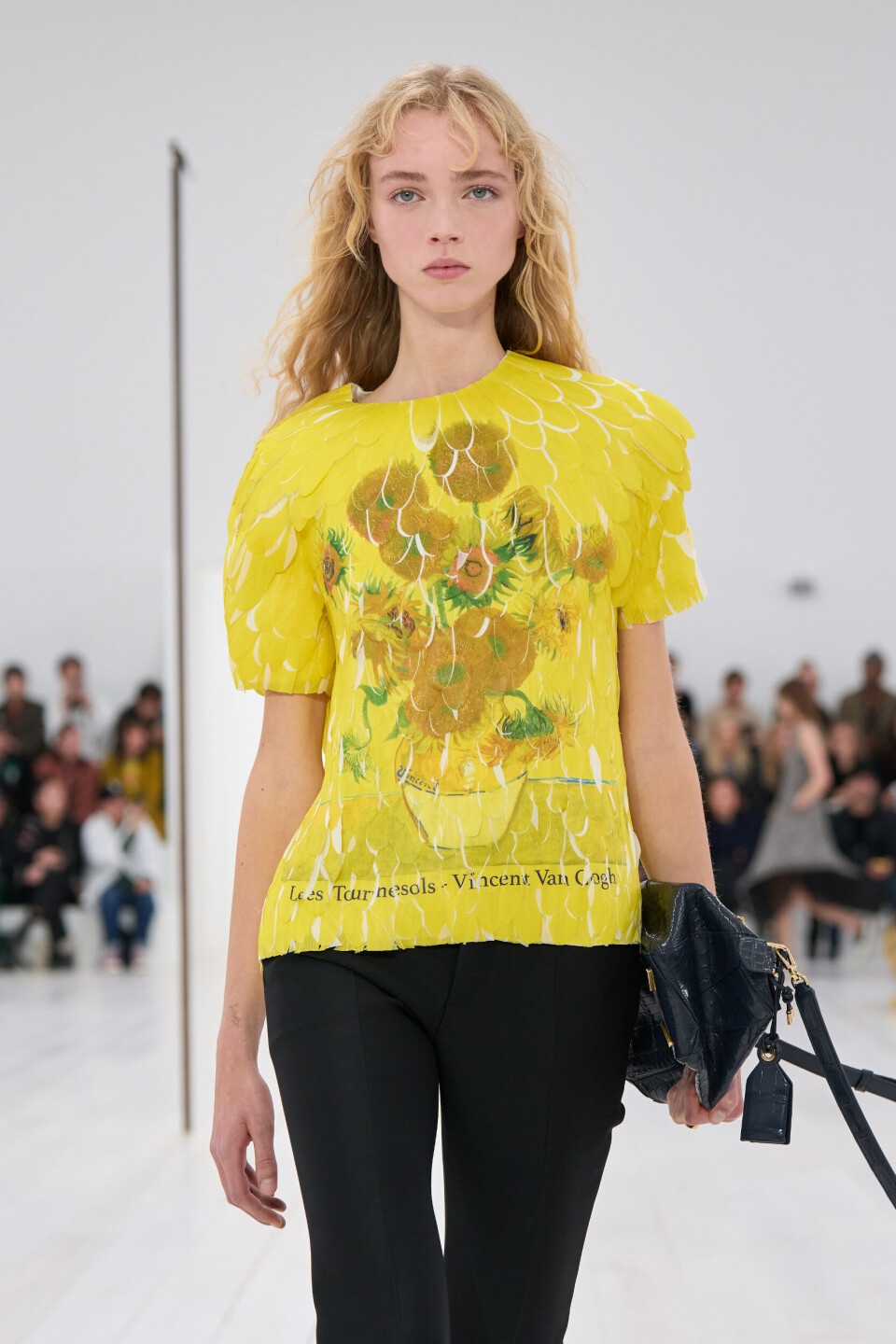 Bli med ELLE på Loewe-visning i Paris