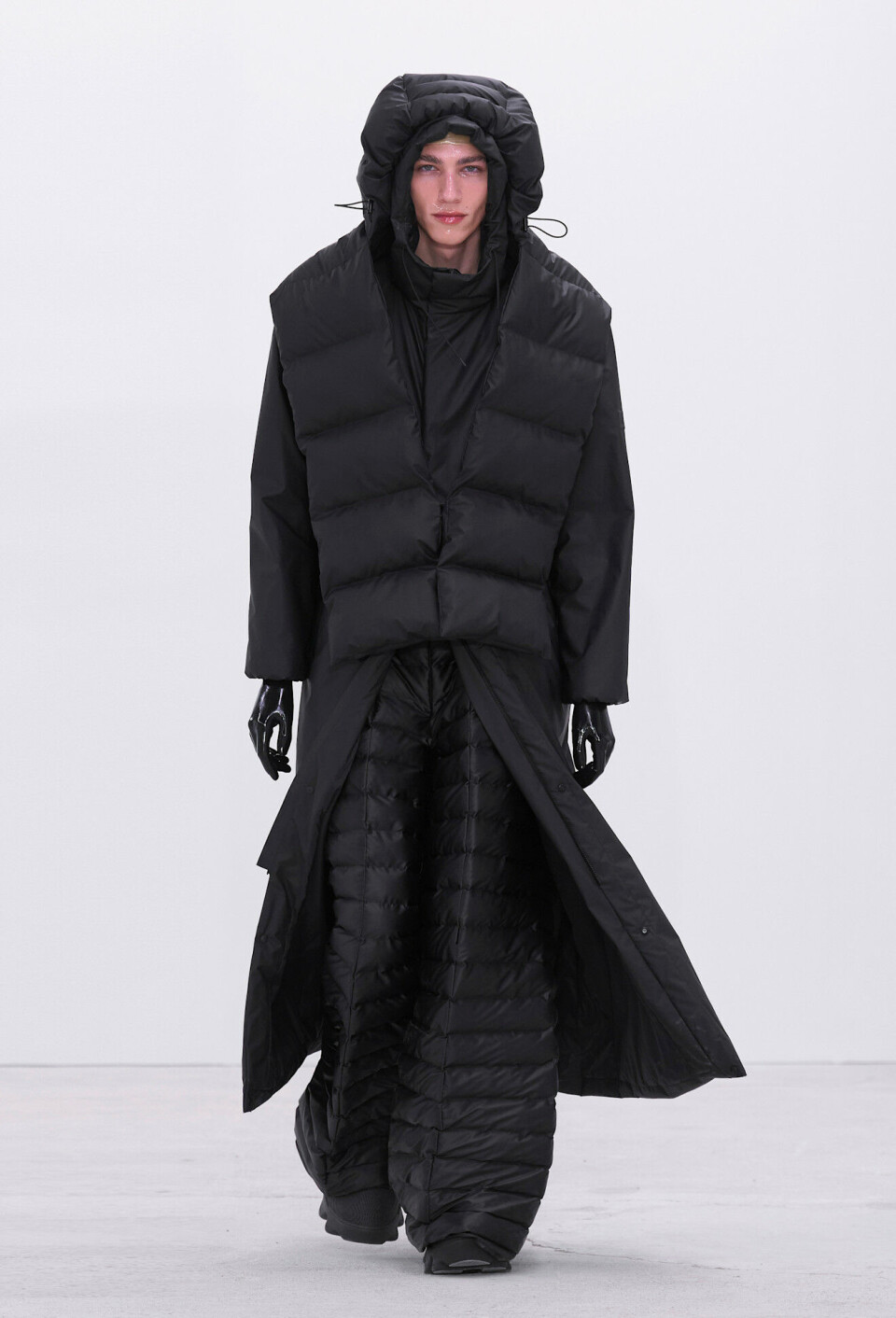 Sånn går vi gjerne denne høsten... Inspirasjon fra Rains sin AW24-visning.