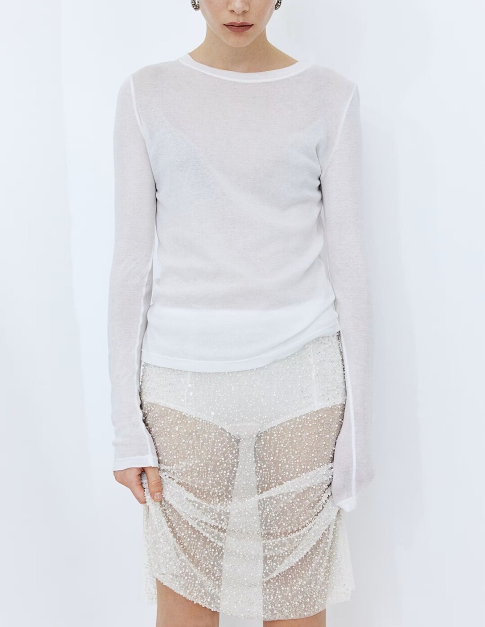 Shop looken: Sporty sensualitet à la The Attico SS25
