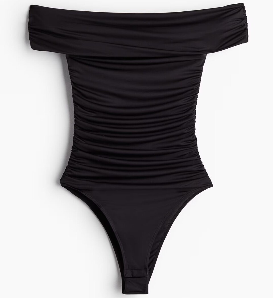 Shop looken: Sporty sensualitet à la The Attico SS25