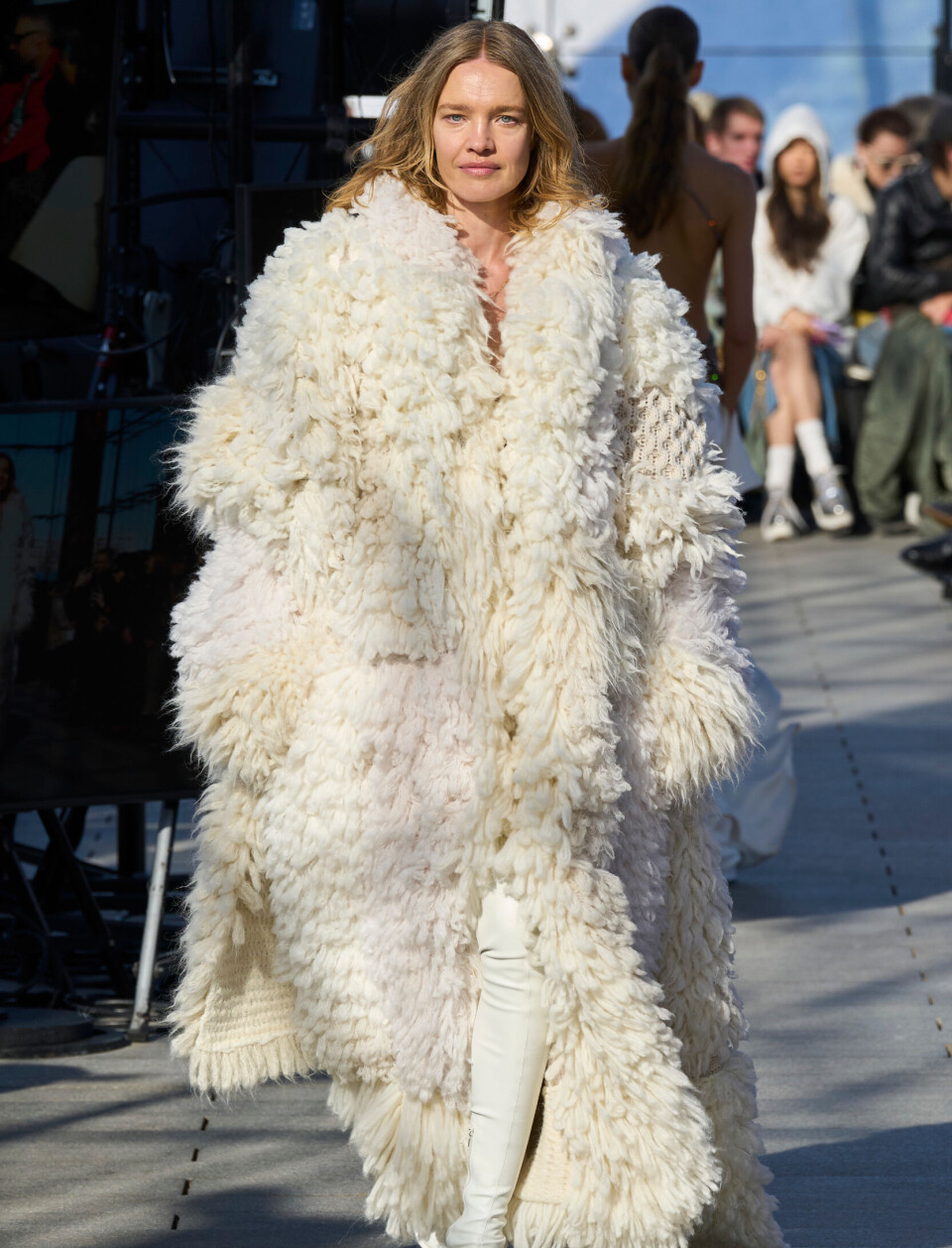 Trend alert: Store fluffy jakker