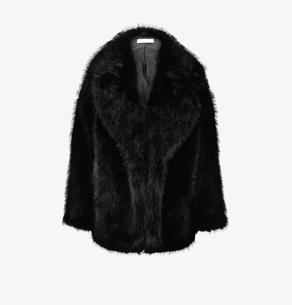 Trend alert: Store fluffy jakker