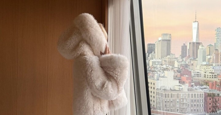 Shopping: Korte fuskepelsjakker