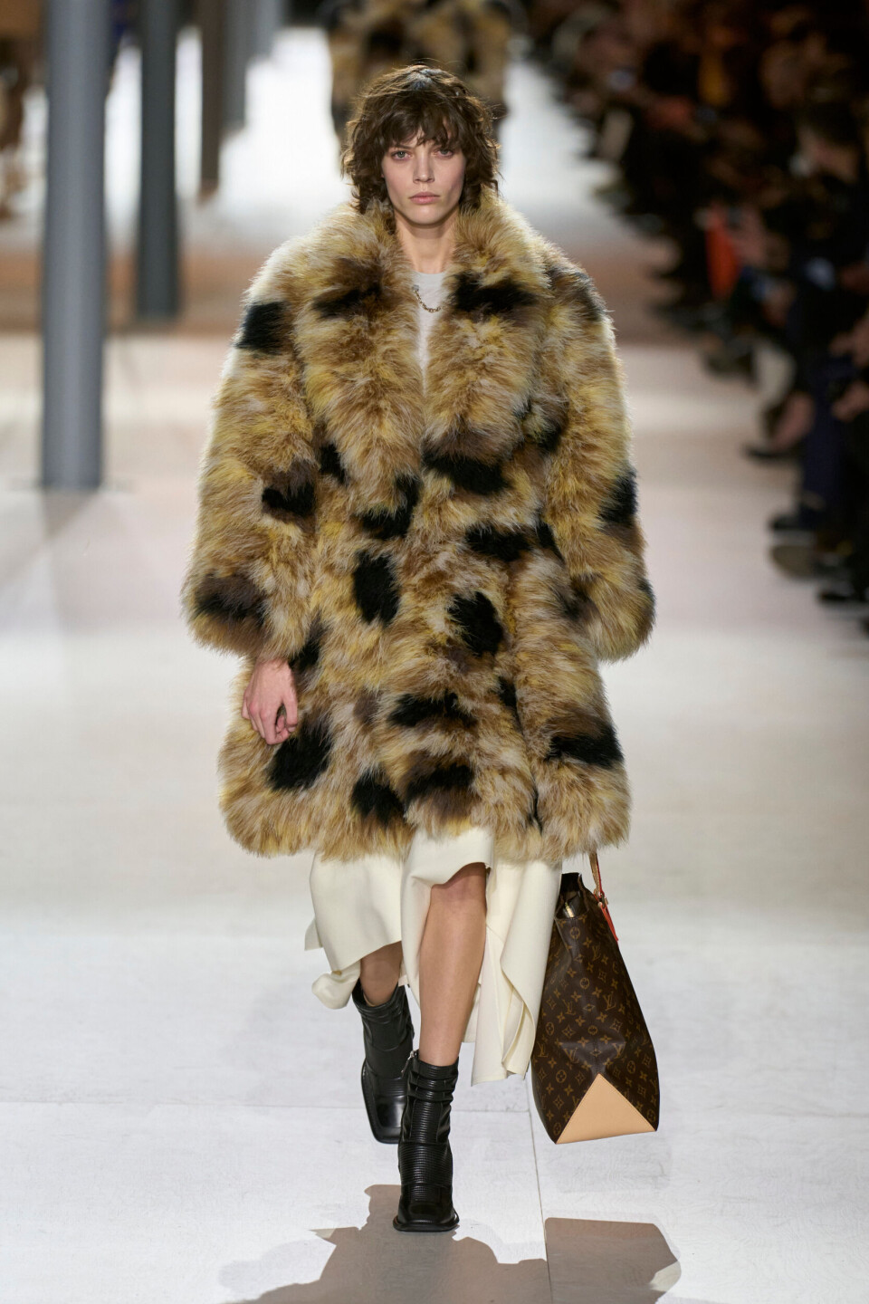 Trend alert: Store fluffy jakker