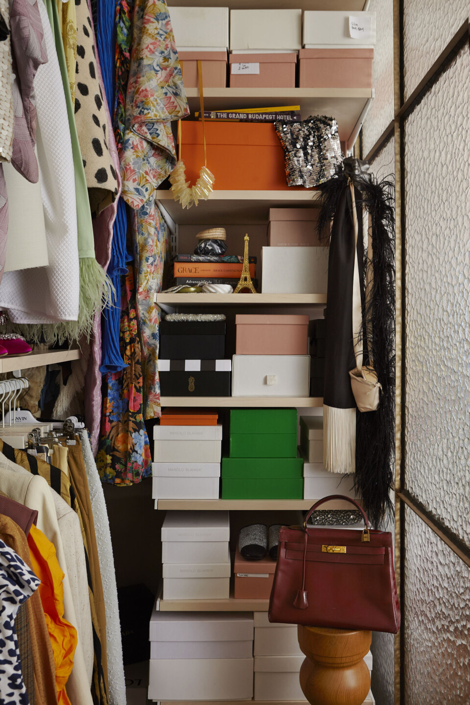 Slik kan du skape et walk-in closet på liten plass