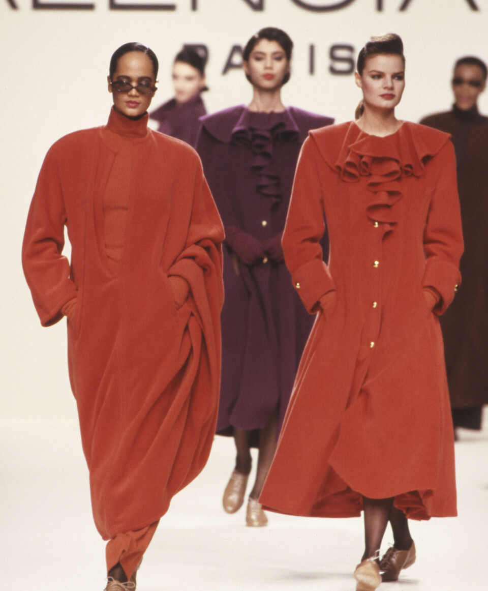 Balenciagas visning for Ready to Wear FW 1989-1990 under Paris Fashion Week i mars 1989.