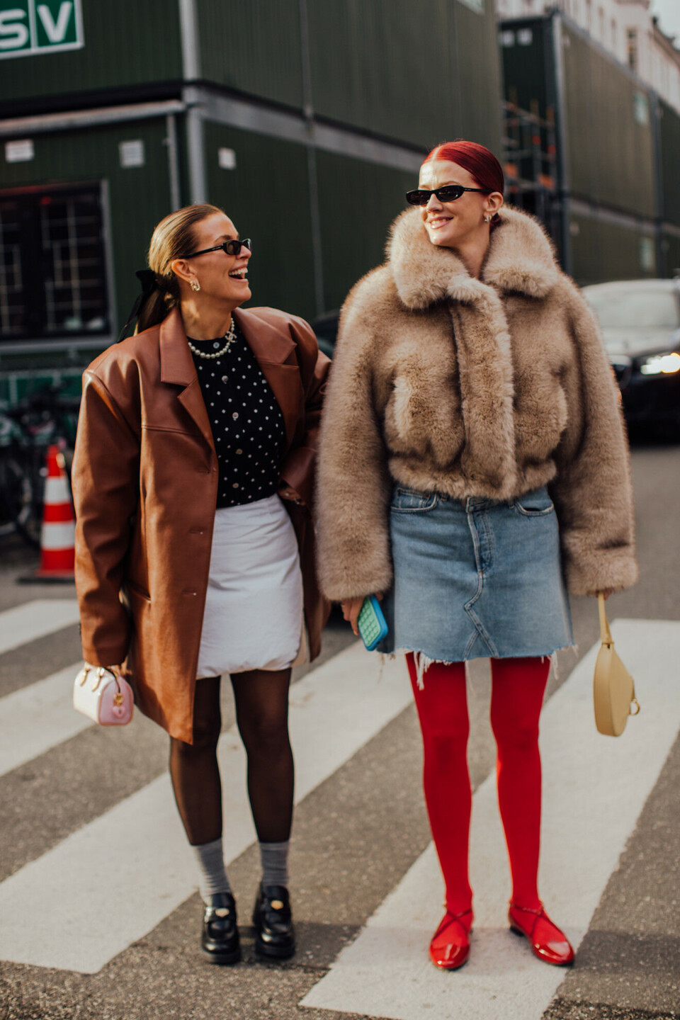 Vi vil alle klare å holde på den deilige rett-ut-av-frisørstolen-følelsen - og frisøren forklarer hvordan.