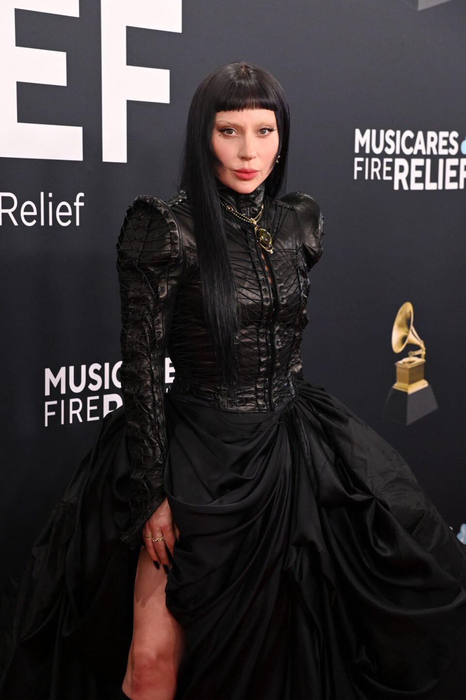 Gotisk glam hos Lady Gaga.