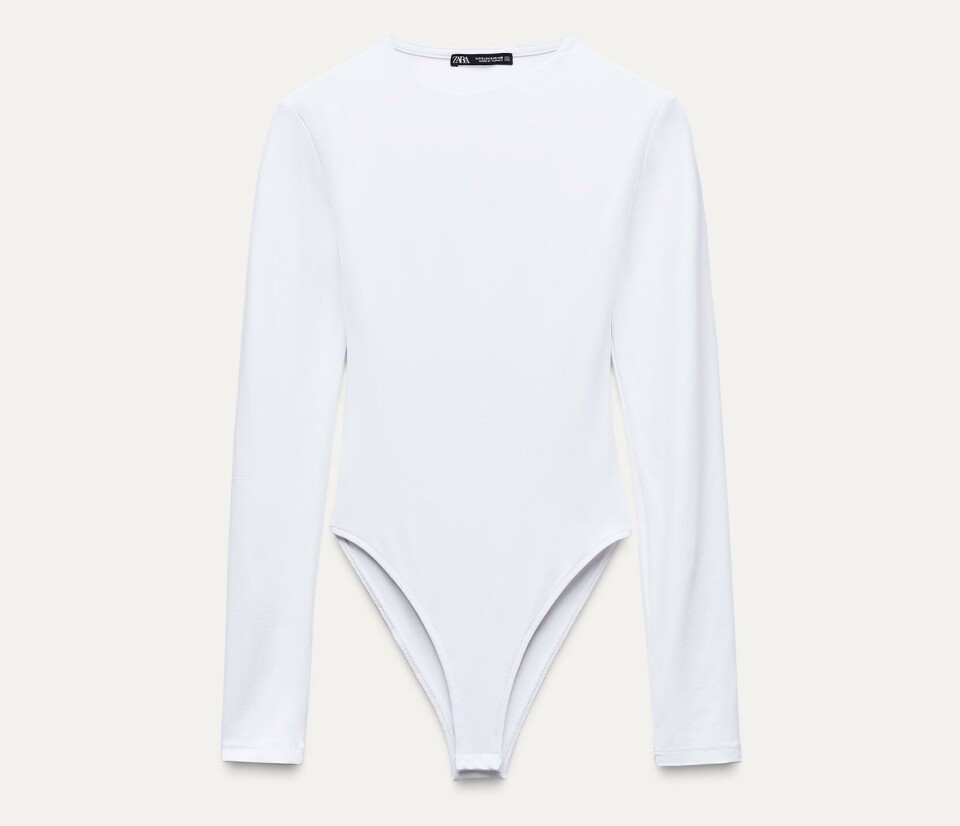 Fine basic-topper som redder ethvert antrekk