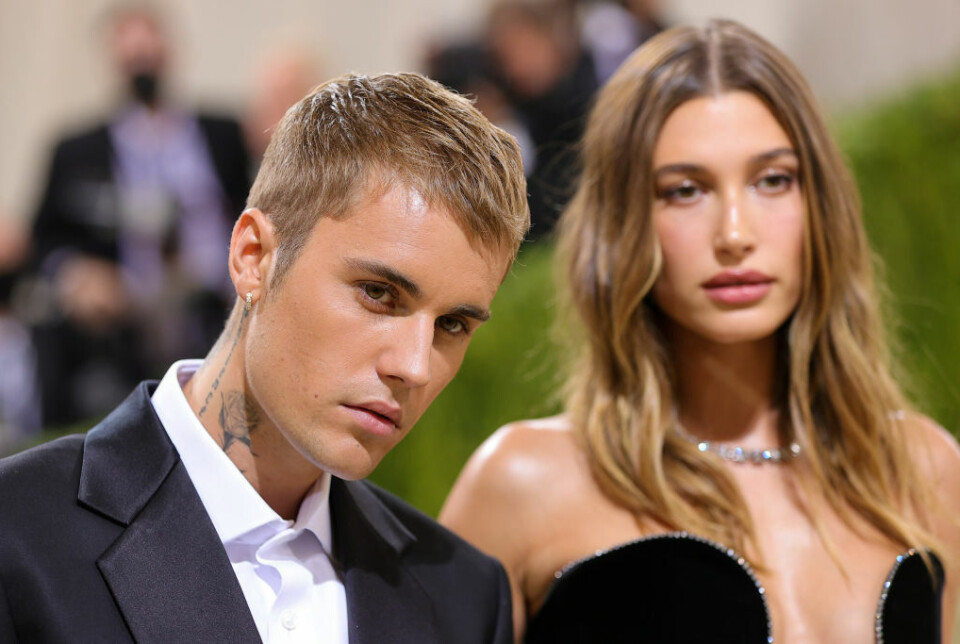 Justin Bieber og konen Hailey Bieber på Met-gallaen i 2021.