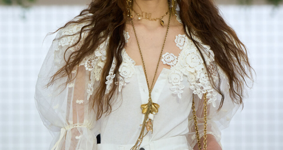 Shopping: Feminine bluser