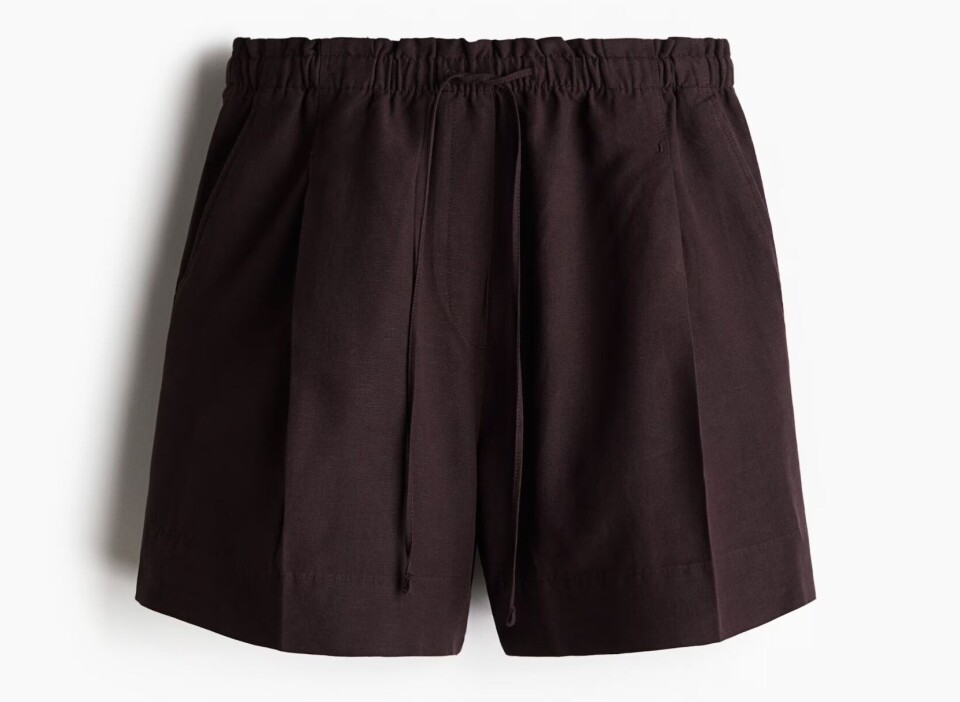 Den nye sommerkolleksjonen fra H&M vil vi pakke med oss i årets feriekoffert!