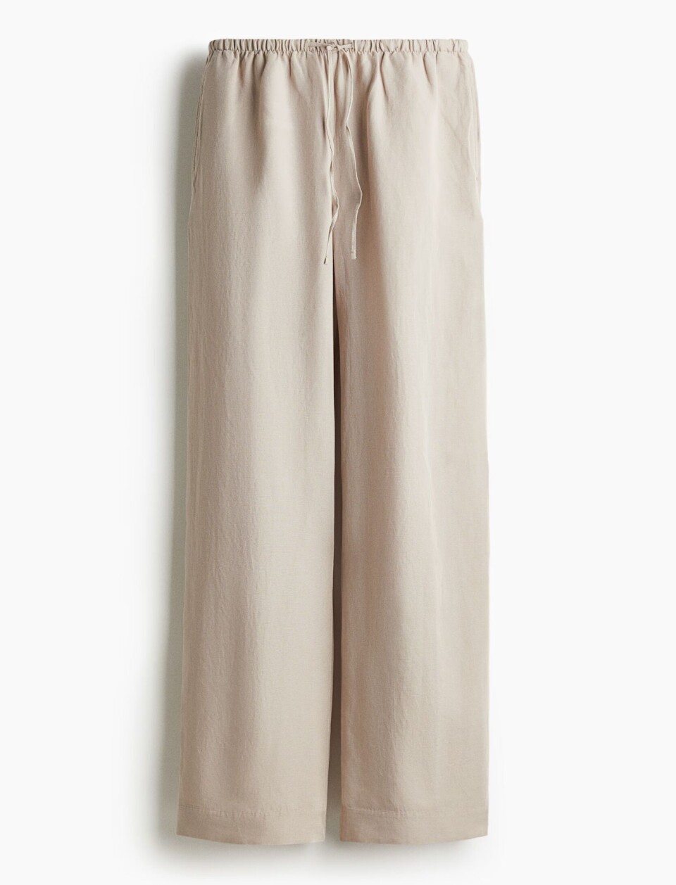 10 plagg du bør ha i årets sommergarderobe