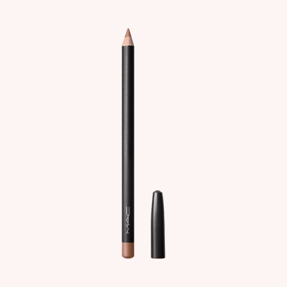 Fansen kaster seg over Dakota Johnsons lipliner Mac Cosmetics Lip Liner fra Materialists med Dakota Johnson