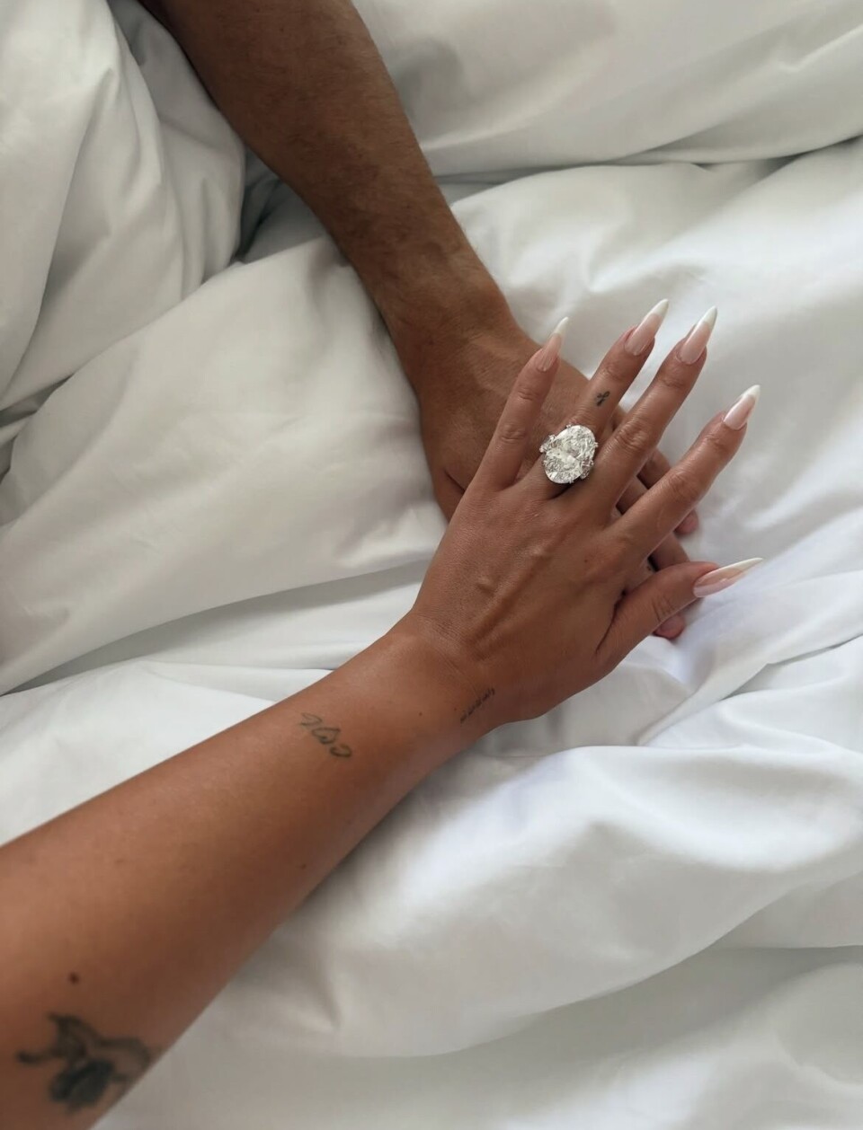 Forlovelsesringen til Georgina Gio. Cristiano Ronaldo og Georgina Gio forlovet