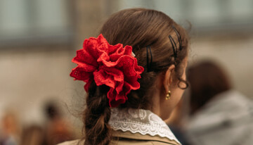 6 enkle fletter du får til selv – for kort og langt hår