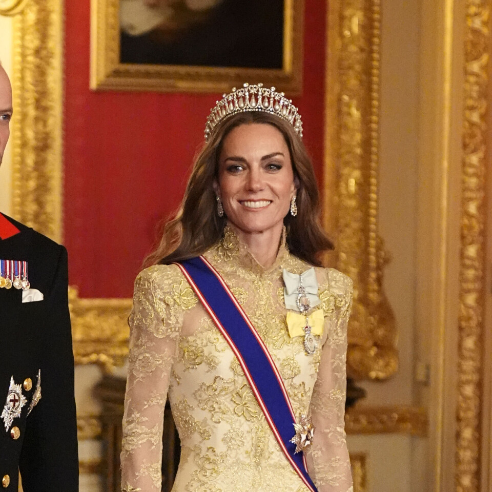 Strålte på slottsbankett i en helt spesiell tiara