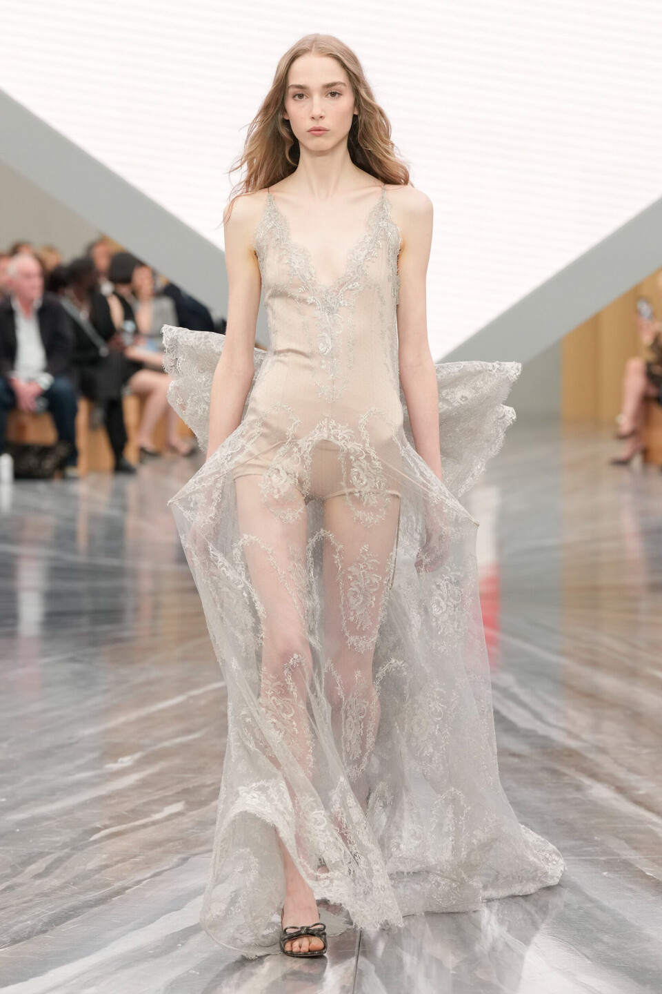 Dior Spring/Summer 2026: En «New Look» à la Jonathan Anderson