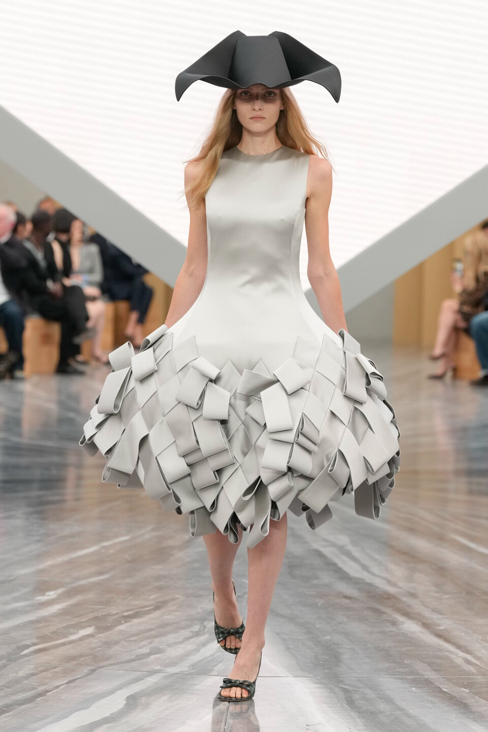 Dior Spring/Summer 2026: En «New Look» à la Jonathan Anderson