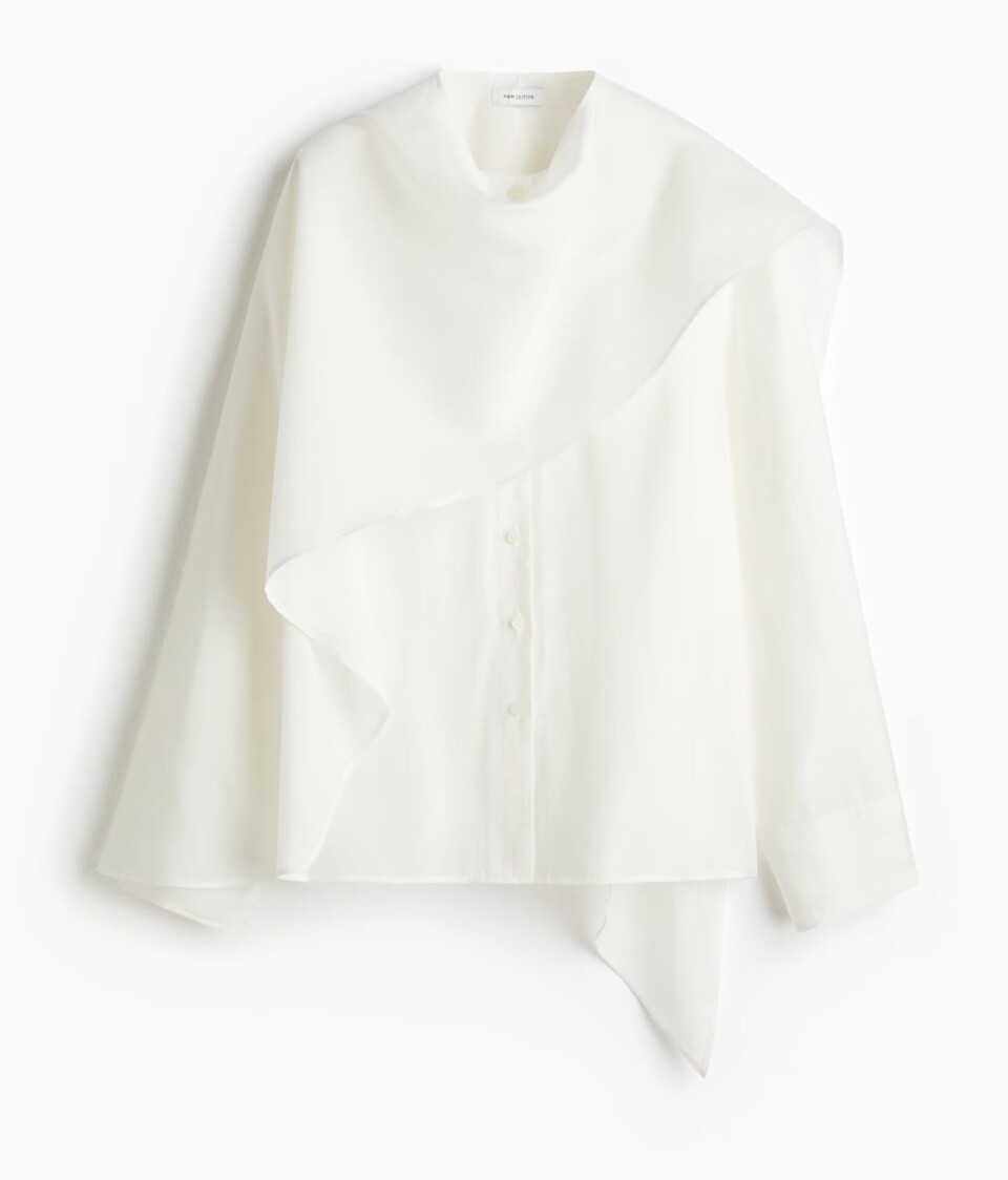 På helgens ønskeliste: Skinn og bluser med store sløyfer – inspirert av Saint Laurent-visningen i Paris