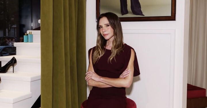 I dag lanserer Victoria Beckham både kleskolleksjon og egen serie